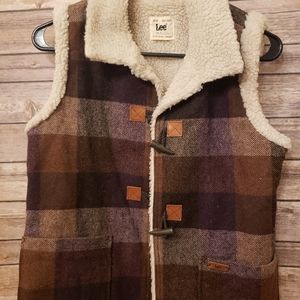 LEE brown plaid vest faux sheerling lining SM